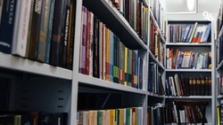 Ставропольцы стали чаще читать бумажные книги, благодаря модельным библиотекам